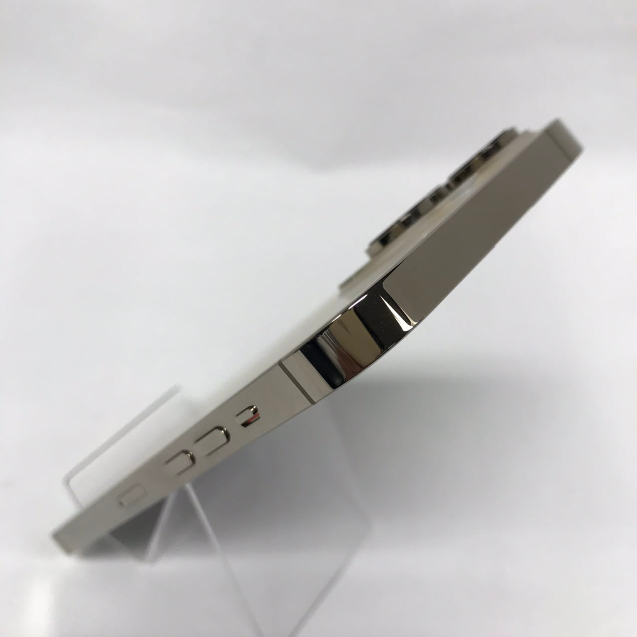Used A-rank iPhone 14 Pro Max 256GB Gold Battery Maximum Capacity 94% SIM Unlocked SIM Free