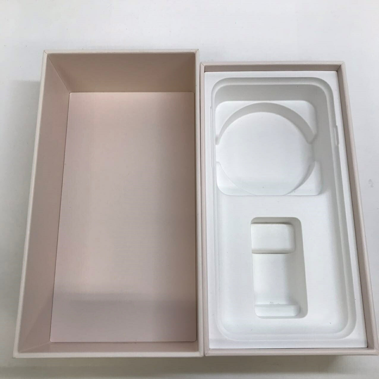 二手 A 级 iPhone 8 64GB 金色电池最大容量 86% SIM 解锁无 SIM