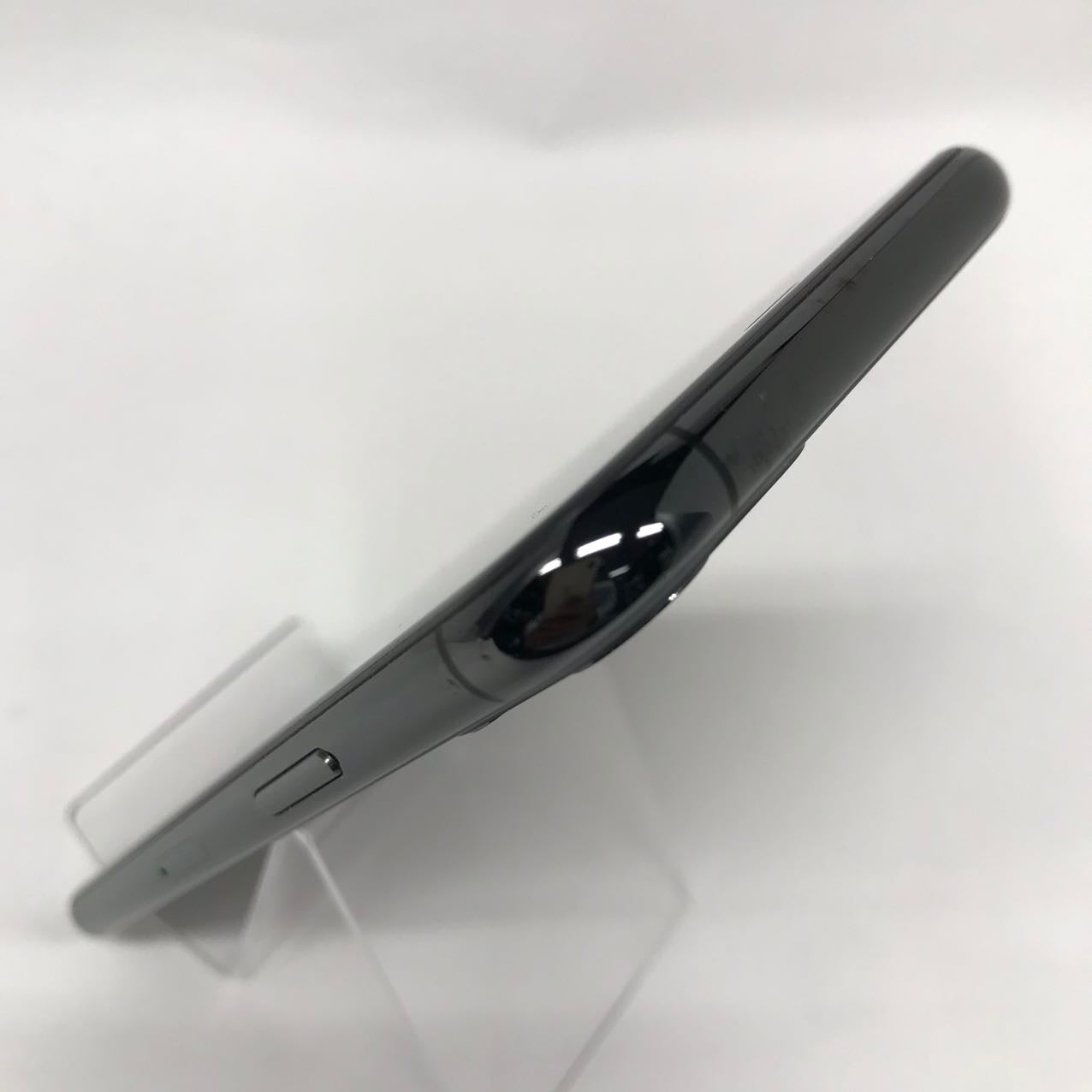 中古Bランク iPhone 11 Pro 256GB スペースグレイ バッテリー最大容量78% SIMロック解除済 SIMフリー