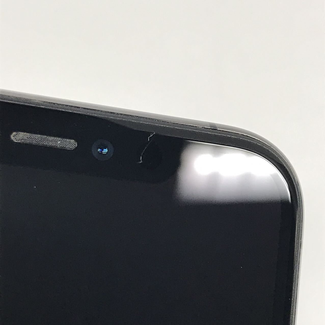 中古Bランク iPhone 11 Pro 256GB スペースグレイ バッテリー最大容量78% SIMロック解除済 SIMフリー