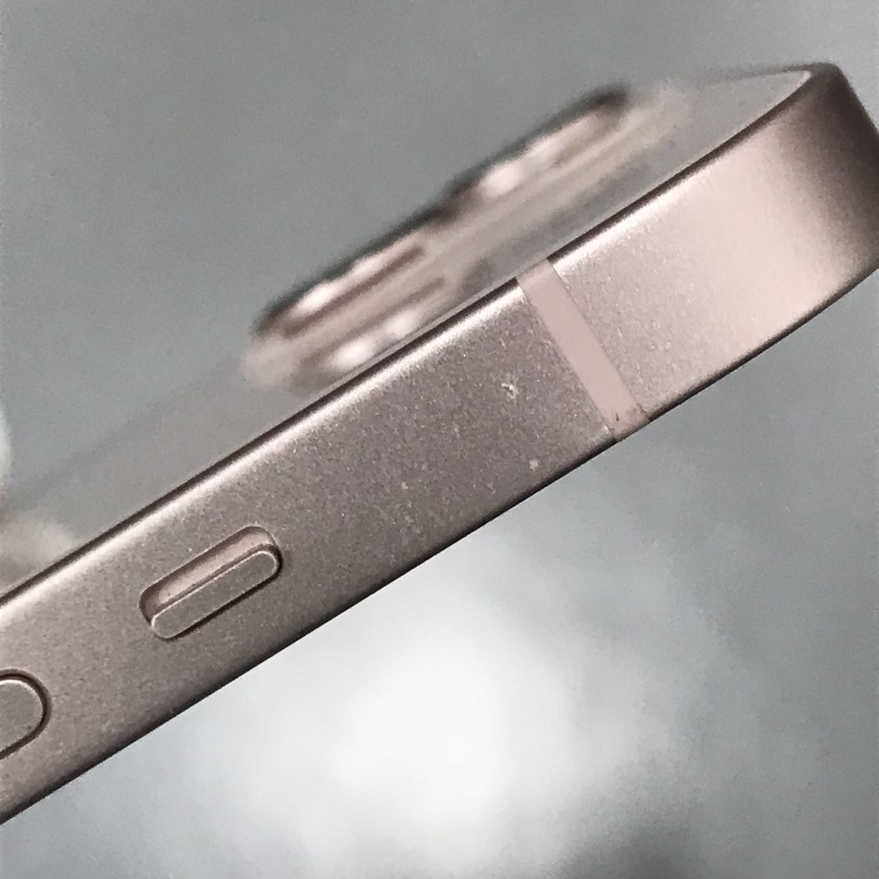 中古Bランク iPhone 13 128GB ピンク バッテリー最大容量84% SIMロック解除済 SIMフリー