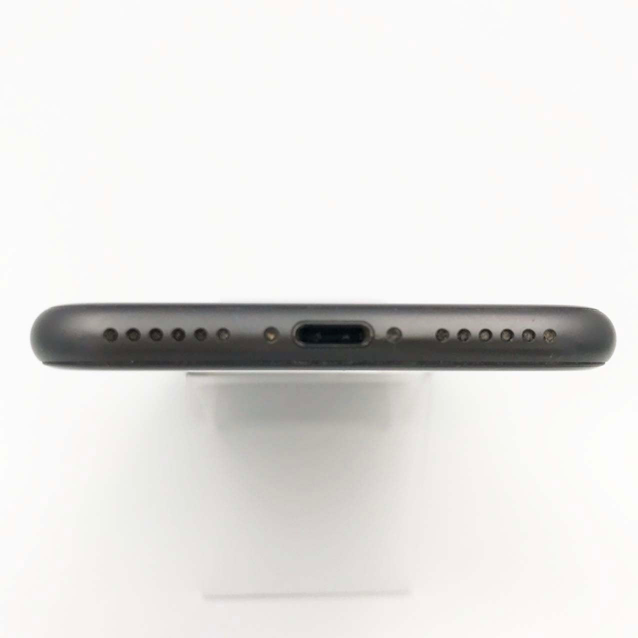 二手 J 级 iPhone 8 128GB 深空灰色 电池最大容量 88% SIM 卡解锁 无 SIM 卡