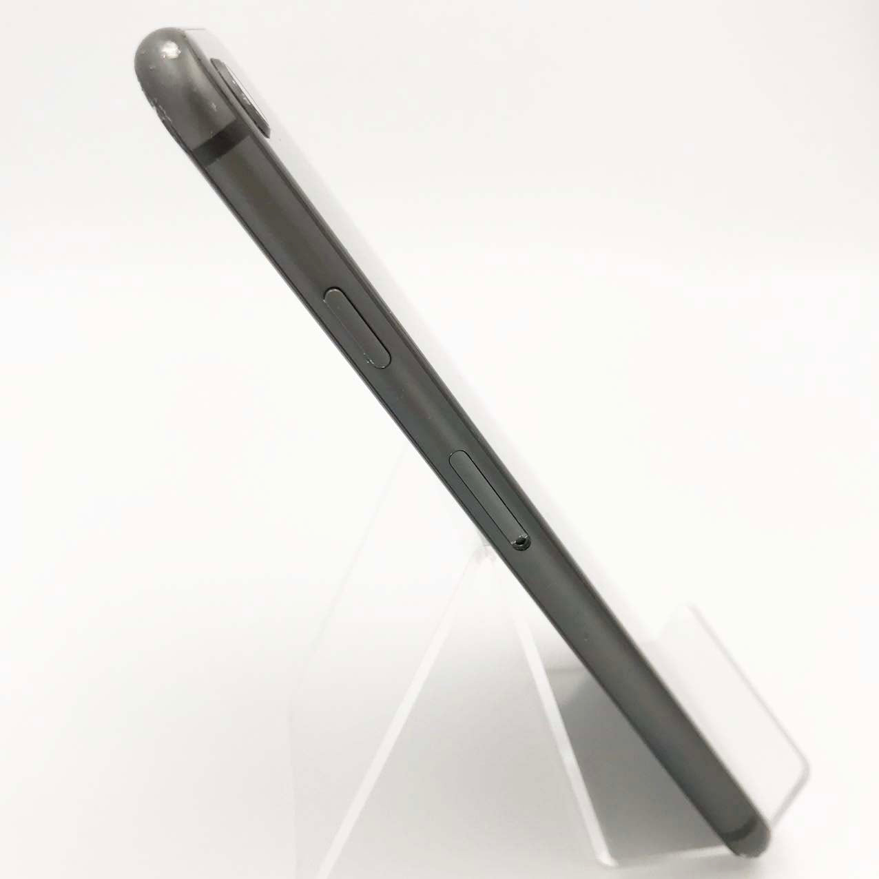 二手 J 级 iPhone 8 128GB 深空灰色 电池最大容量 88% SIM 卡解锁 无 SIM 卡