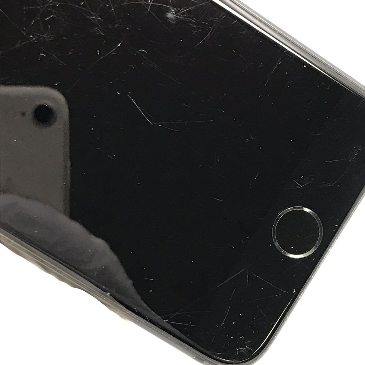二手 J 级 iPhone 8 128GB 深空灰色 电池最大容量 88% SIM 卡解锁 无 SIM 卡