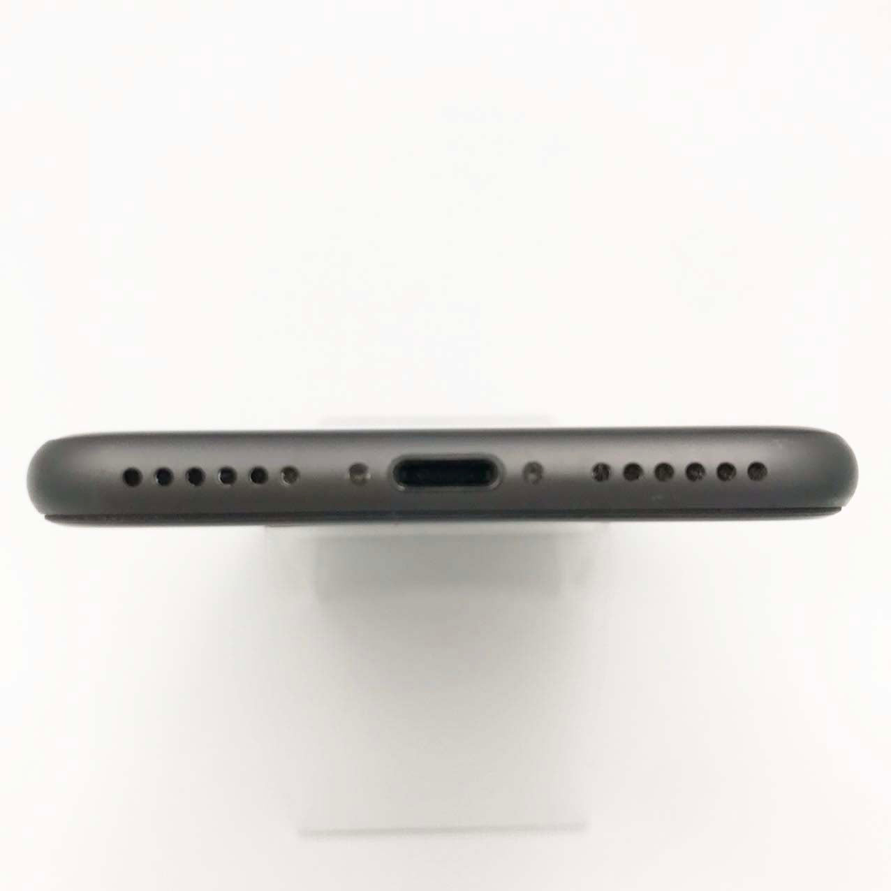 二手 J 级 iPhone 8 64GB 深空灰色 电池最大容量 81% SIM 解锁 无 SIM