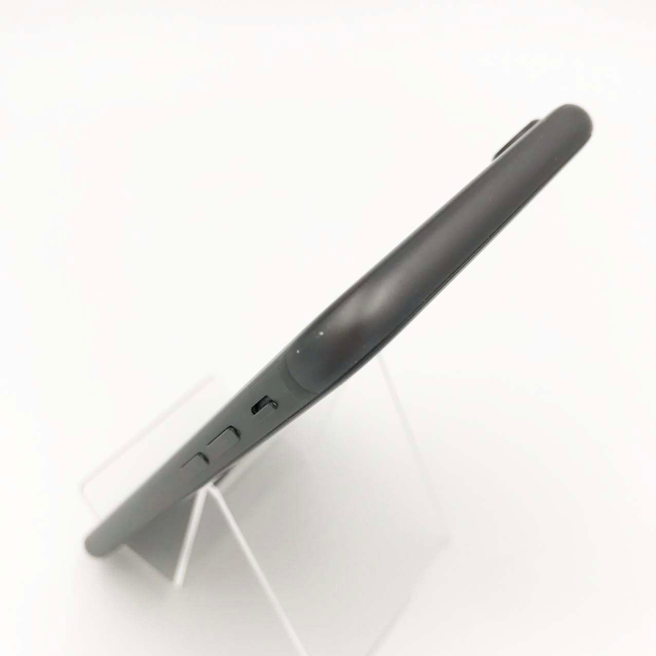 二手 J 级 iPhone 8 64GB 深空灰色 电池最大容量 81% SIM 解锁 无 SIM