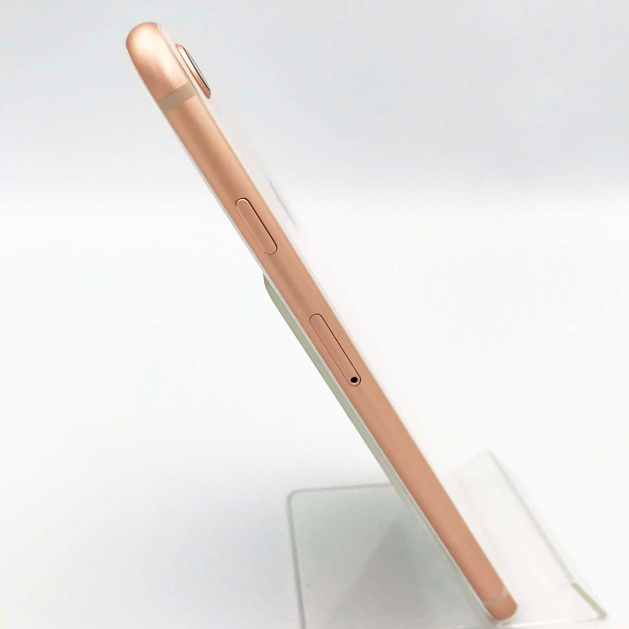 Used A-rank iPhone 8 64GB Gold Battery max capacity 91% Docomo SIM lock