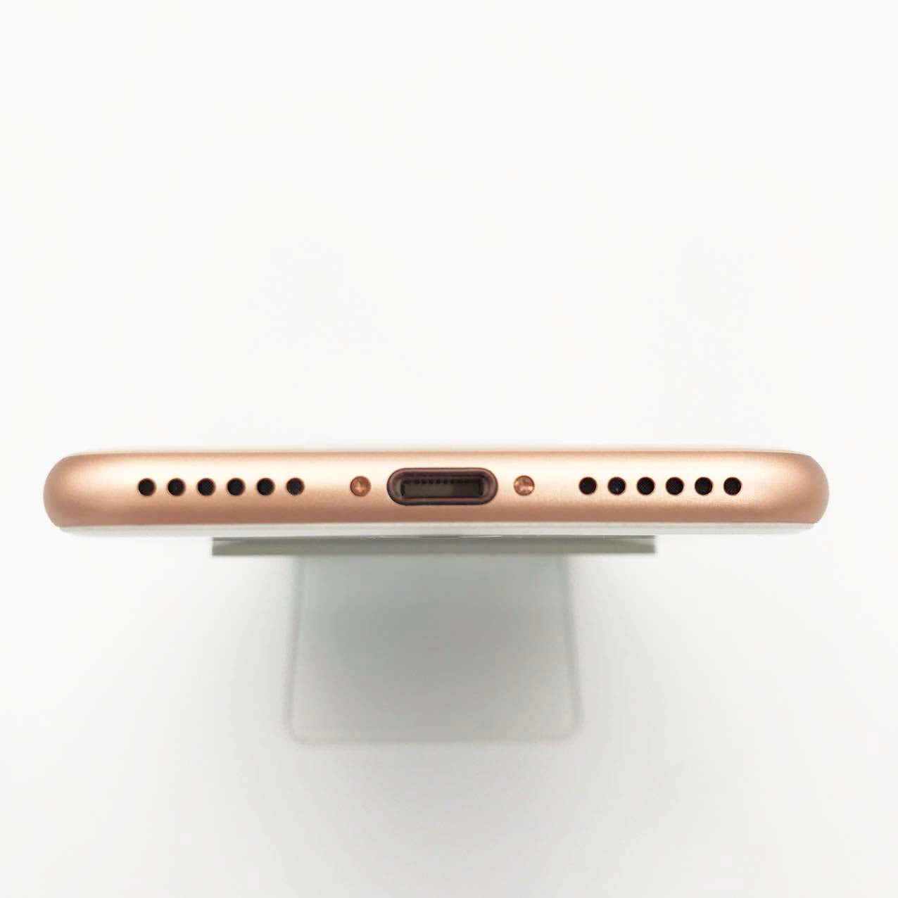Used A-rank iPhone 8 64GB Gold Battery max capacity 91% Docomo SIM lock