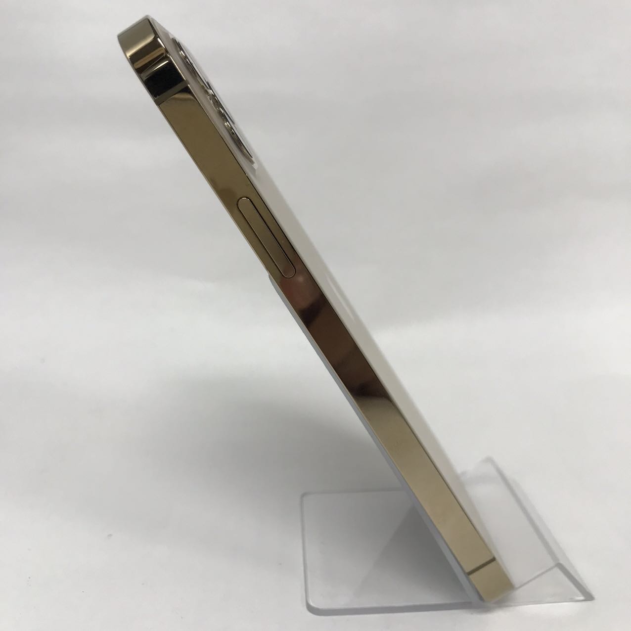 Used B rank iPhone 12 Pro 128GB Gold Battery maximum capacity 84% SIM unlocked SIM free