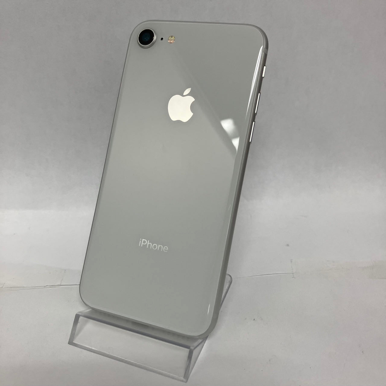 Used B rank iPhone 8 64GB Silver Battery maximum capacity 80% SIM unlocked SIM free MQ792J/A A1906
