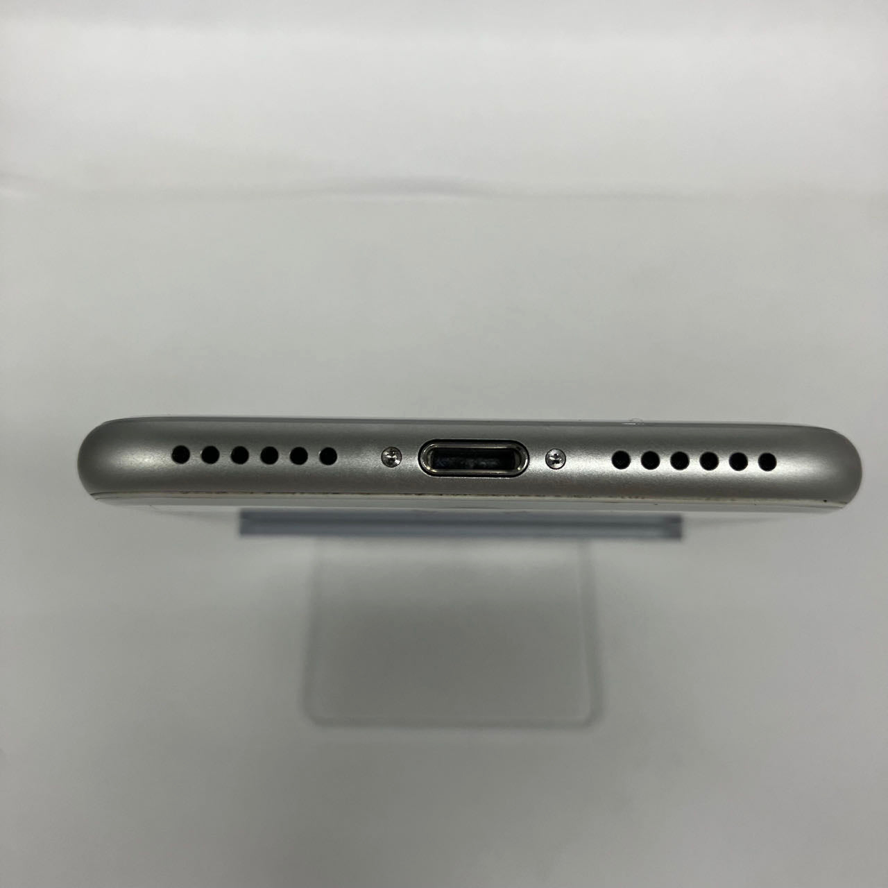 Used B rank iPhone 8 64GB Silver Battery maximum capacity 80% SIM unlocked SIM free MQ792J/A A1906