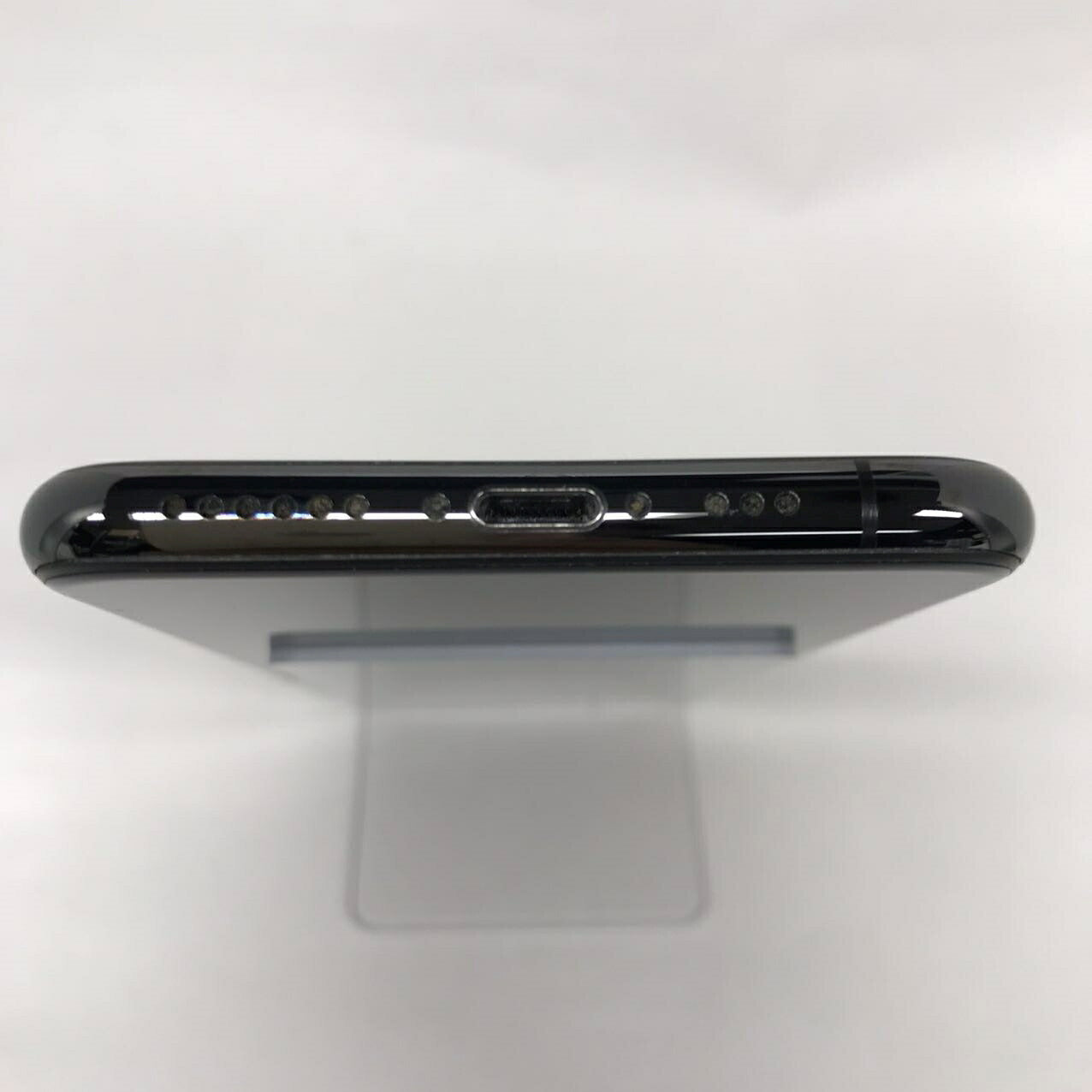 Used B rank iPhone Xs 256GB Space Gray Battery max capacity 79% Docomo SIM lock