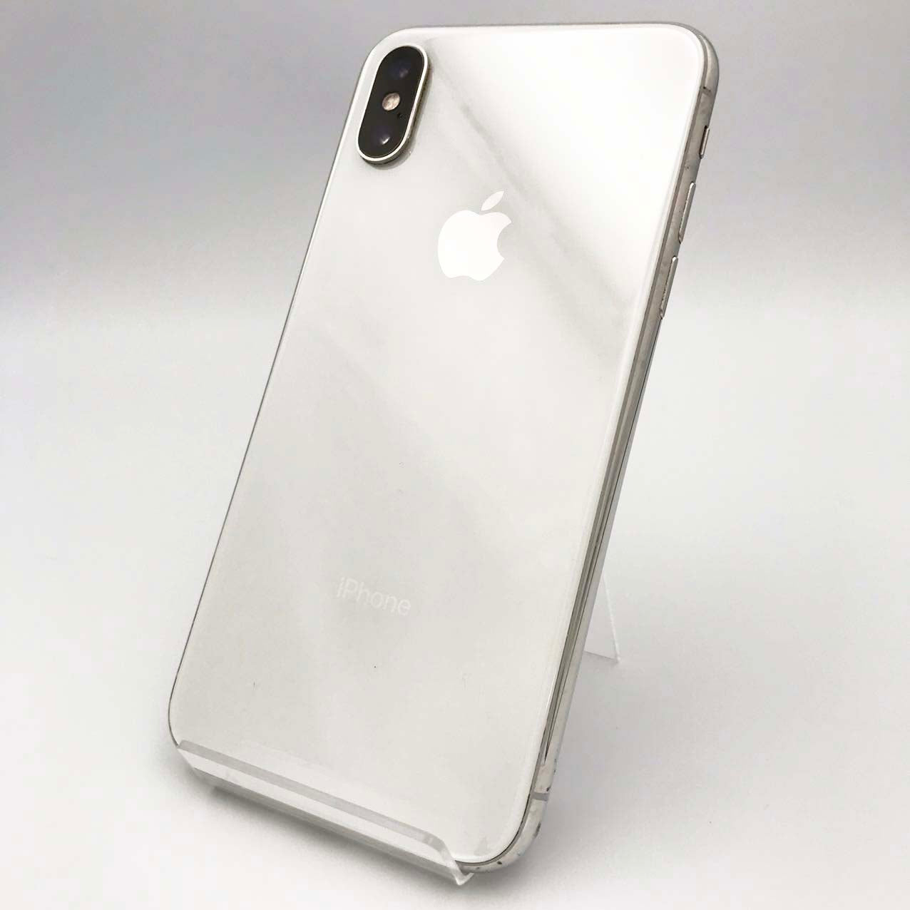 Used J-rank iPhone Xs 256GB Silver Battery maximum capacity 76% SIM unlocked SIM free