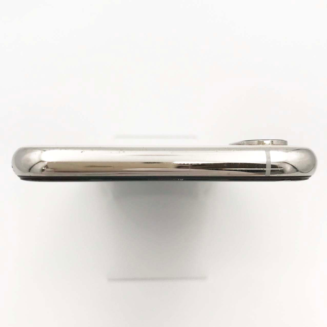 Used J-rank iPhone Xs 256GB Silver Battery maximum capacity 76% SIM unlocked SIM free