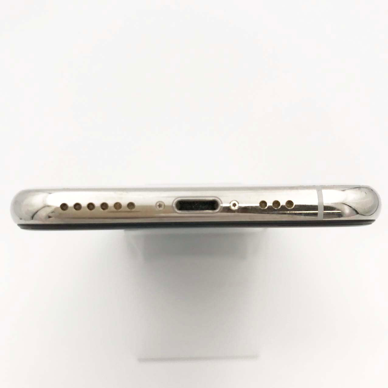 Used J-rank iPhone Xs 256GB Silver Battery maximum capacity 76% SIM unlocked SIM free
