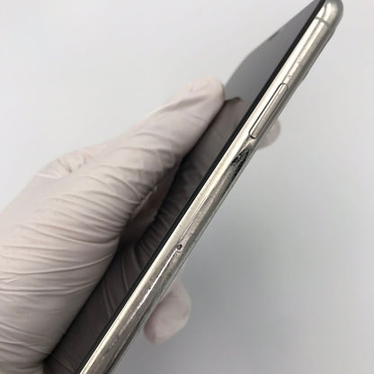 中古Cランク iPhone 11 Pro 256GB シルバー バッテリー最大容量83% SIMロック解除済 SIMフリー NW制限△