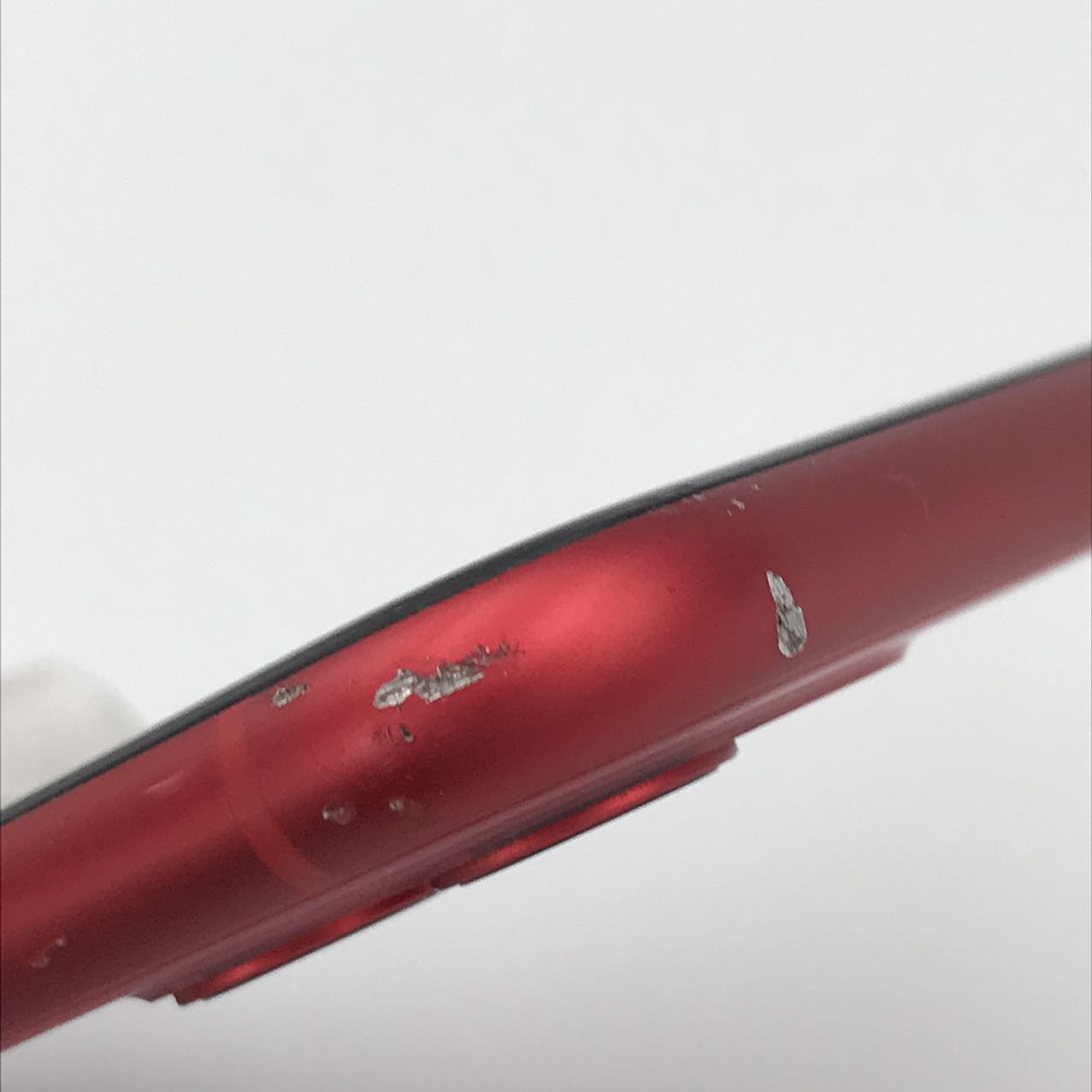 中古Cランク iPhone 11 64GB レッド バッテリー最大容量73% SIMロック解除済 SIMフリー