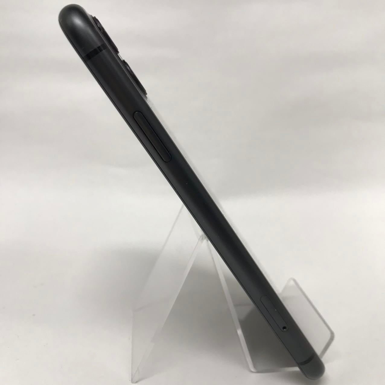 中古Cランク iPhone 11 128GB ブラック バッテリー最大容量82% SIMロック解除済 SIMフリー
