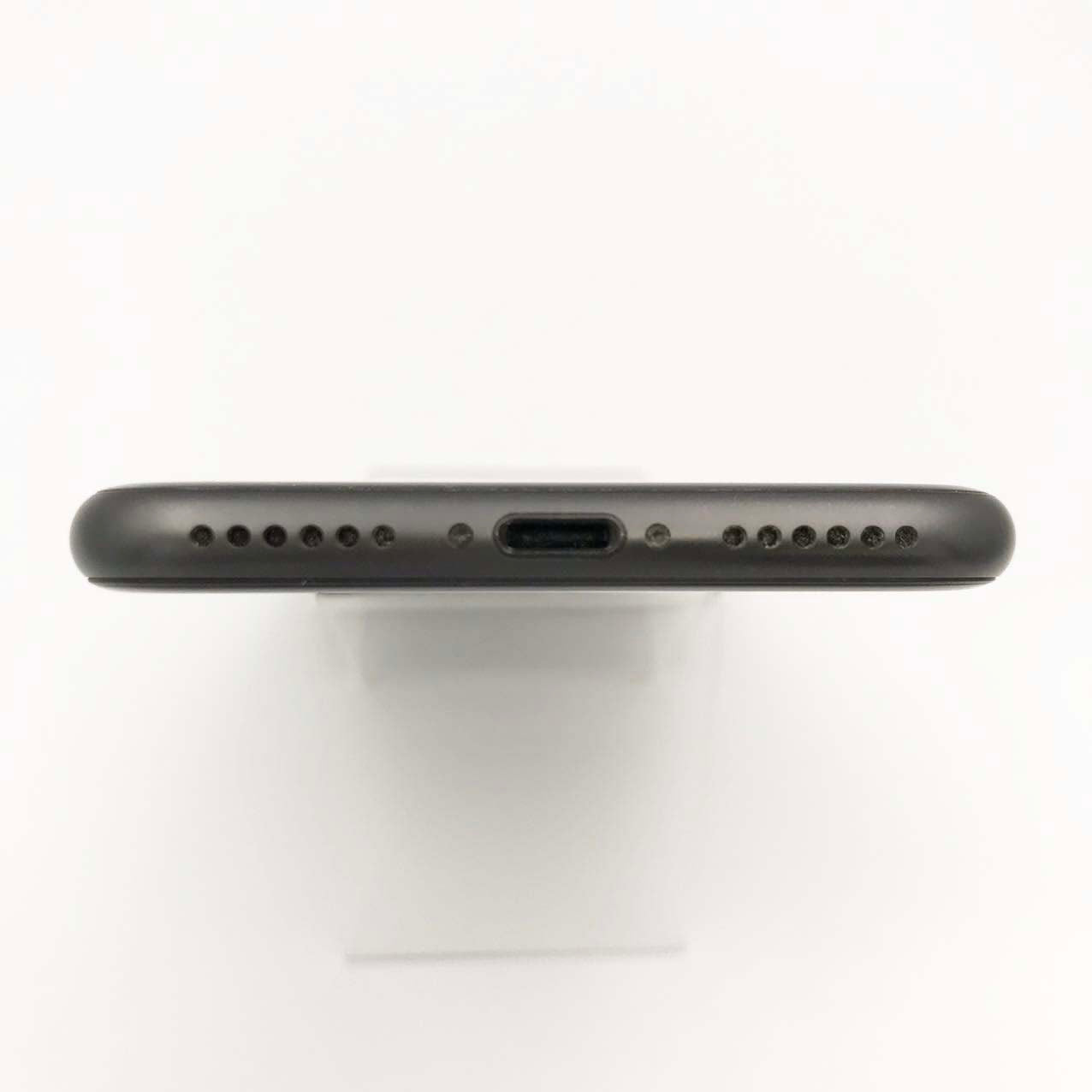 中古Cランク iPhone 8 128GB スペースグレイ バッテリー最大容量91% SIMロック解除済 SIMフリー
