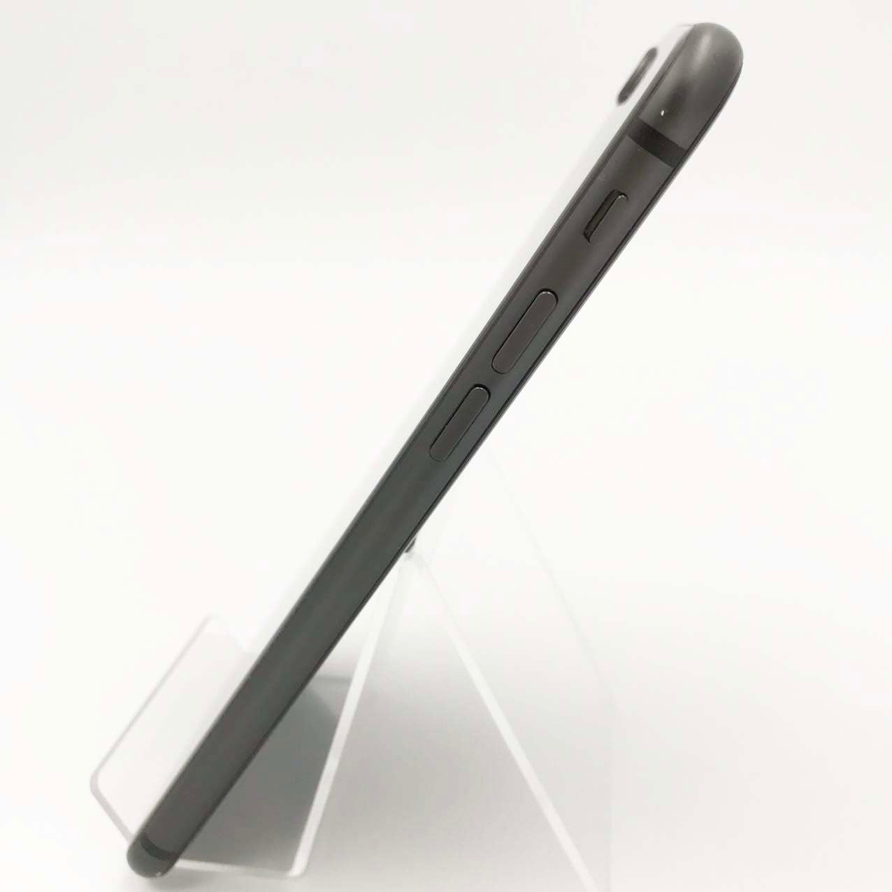 中古Cランク iPhone 8 64GB スペースグレイ バッテリー最大容量81% SIMロック解除済 SIMフリー