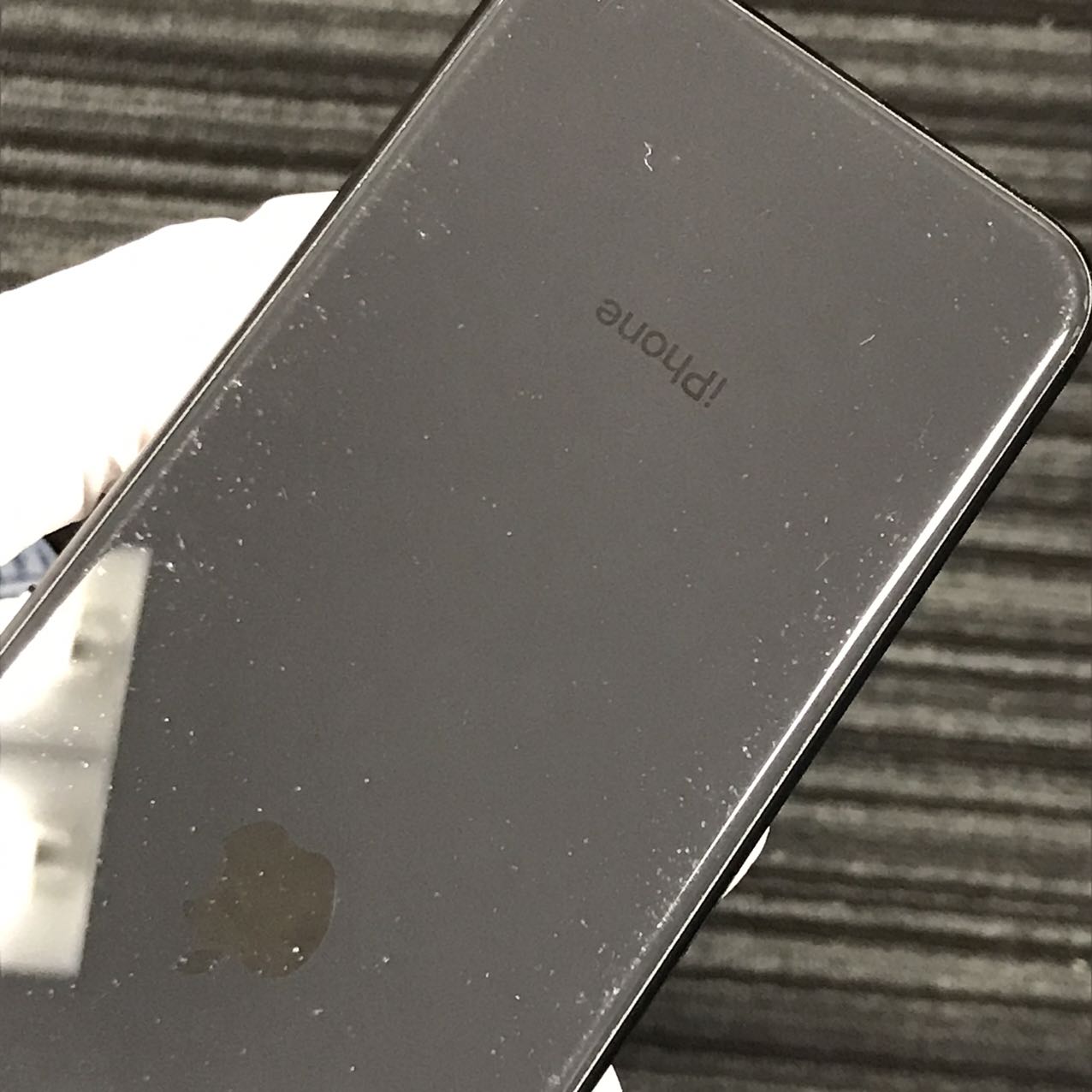 中古Cランク iPhone 8 64GB スペースグレイ バッテリー最大容量81% SIMロック解除済 SIMフリー