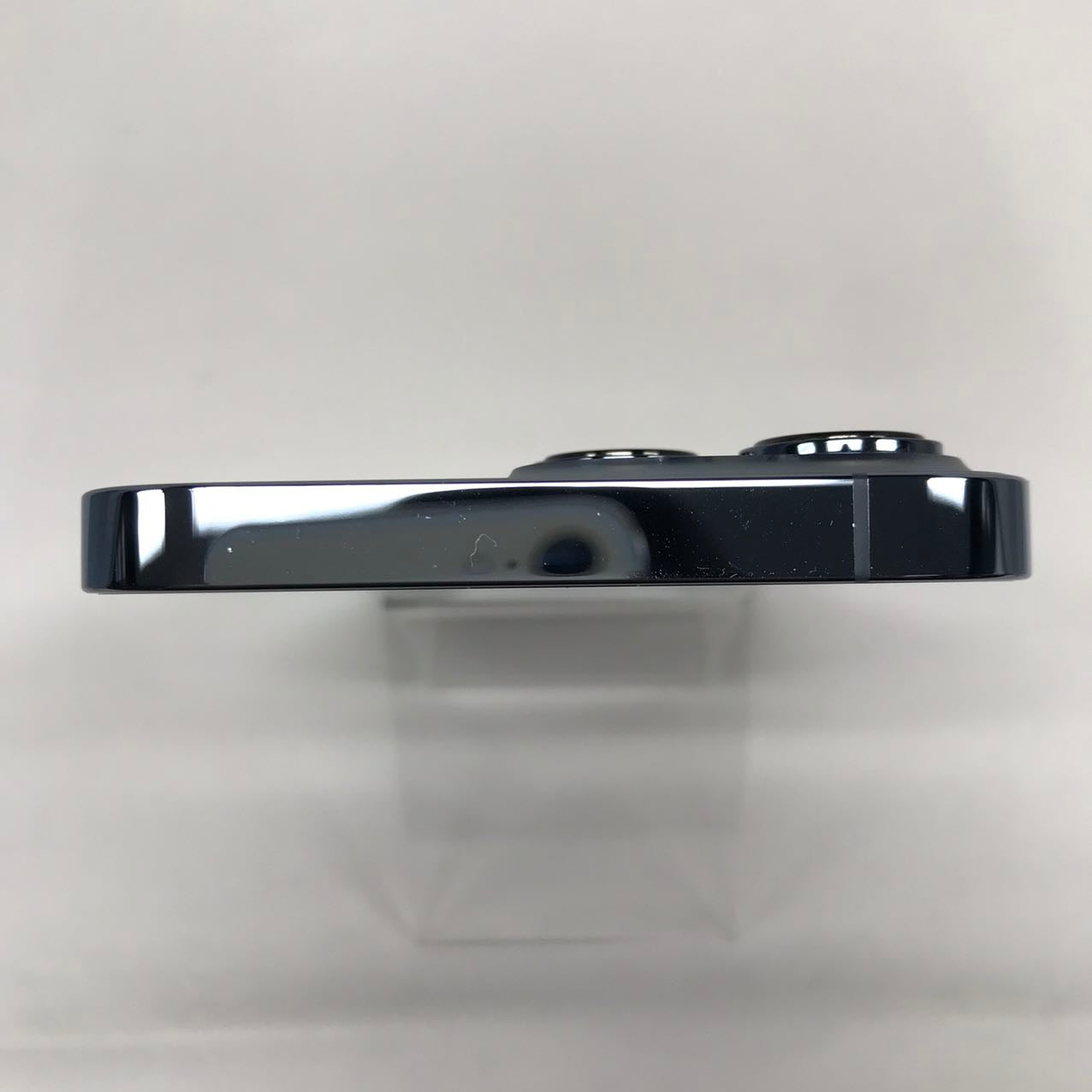 中古Bランク iPhone 13 Pro 256GB シエラブルー バッテリー最大容量84% SIMロック解除済 SIMフリー