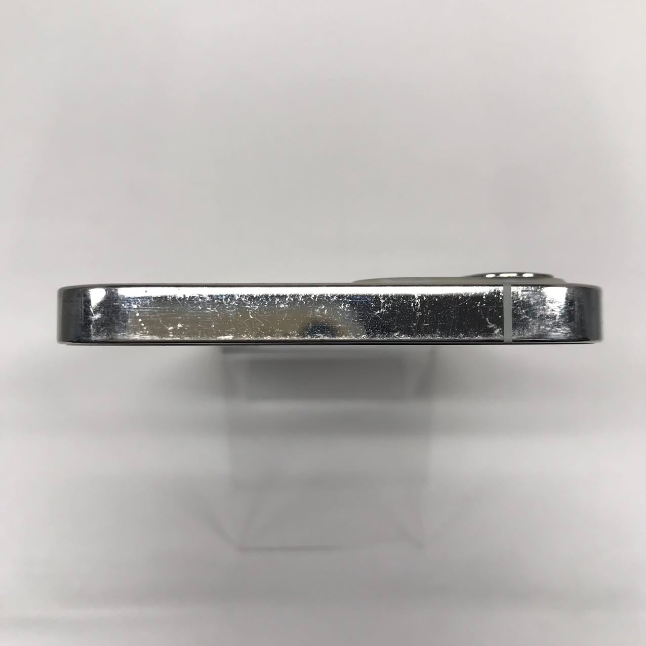 中古Cランク iPhone 12 Pro 256GB シルバー バッテリー最大容量76% SIMロック解除済 SIMフリー
