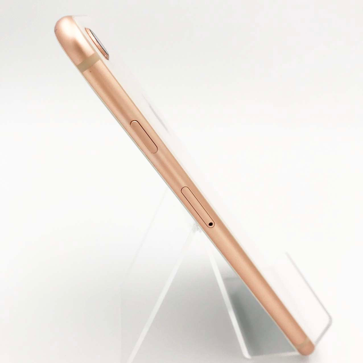 中古Cランク iPhone 8 64GB ゴールド バッテリー最大容量86% auSIMロック有