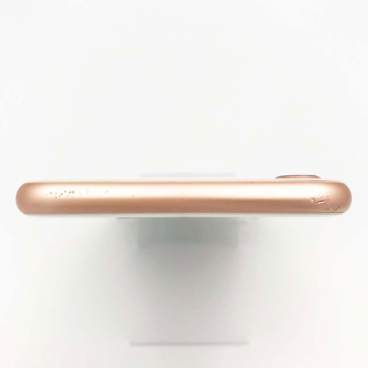 中古Cランク iPhone 8 64GB ゴールド バッテリー最大容量86% auSIMロック有