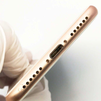 中古Cランク iPhone 8 64GB ゴールド バッテリー最大容量86% auSIMロック有