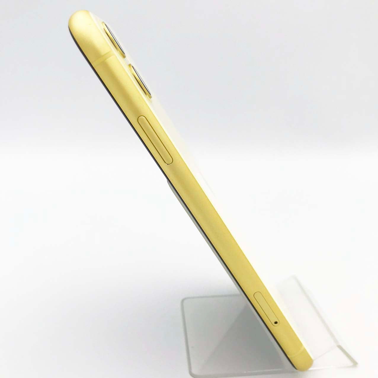 中古Cランク iPhone 11 128GB イエロー バッテリー最大容量79% SIMロック解除済 SIMフリー