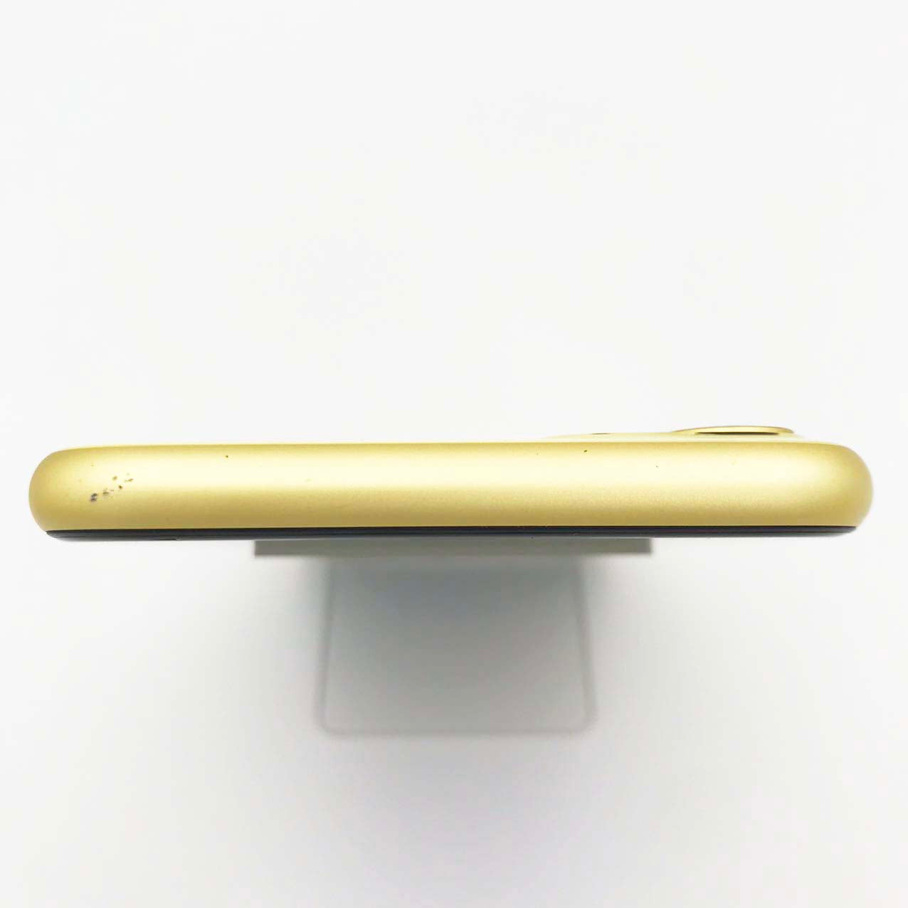 中古Cランク iPhone 11 128GB イエロー バッテリー最大容量79% SIMロック解除済 SIMフリー