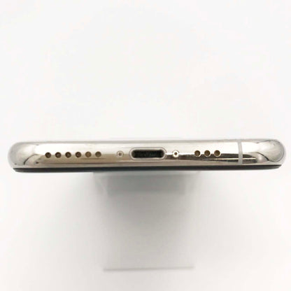 Used J-rank iPhone Xs 256GB Silver Battery maximum capacity 76% SIM unlocked SIM free 
