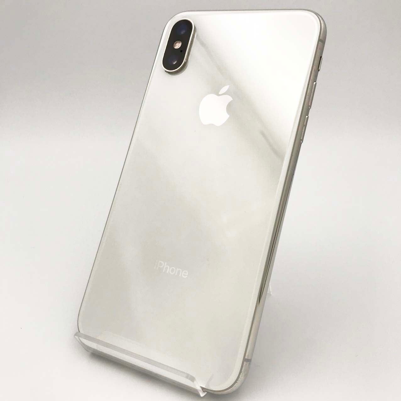中古Jランク iPhone Xs 256GB シルバー バッテリー最大容量測定不能 SIMロック解除済 SIMフリー