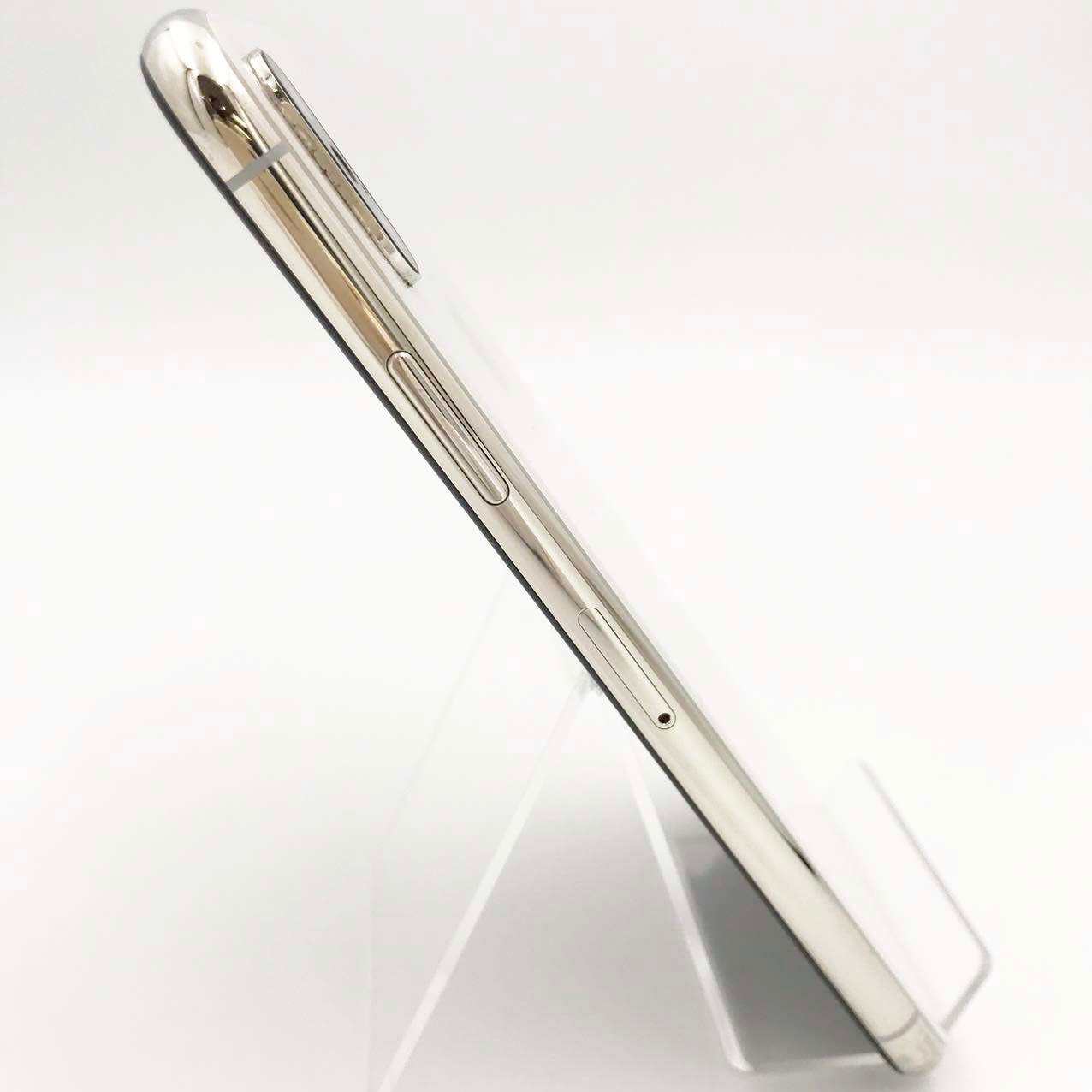 中古Jランク iPhone Xs 256GB シルバー バッテリー最大容量測定不能 SIMロック解除済 SIMフリー