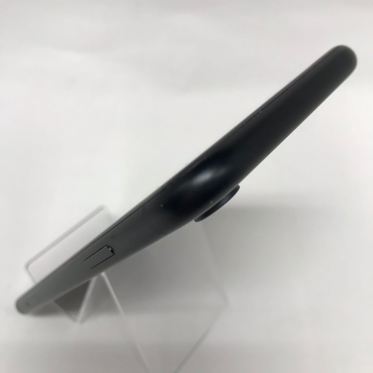 中古Cランク iPhone XR 128GB ブラック バッテリー最大容量85% SIMロック解除済 SIMフリー