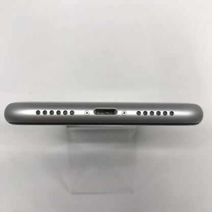 中古Bランク iPhone XR 128GB ホワイト バッテリー最大容量88% SIMロック解除済 SIMフリー MT0J2J/A A2106