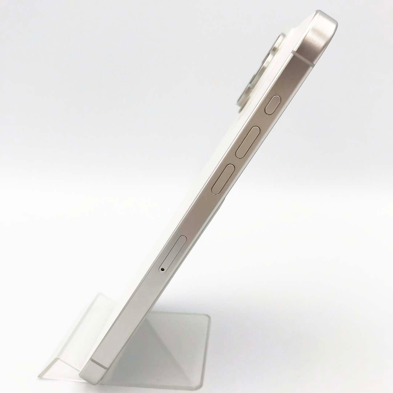 中古Cランク iPhone 15 Pro Max 256GB ホワイトチタニウム バッテリー最大容量100% SIMロック解除済 SIMフリー